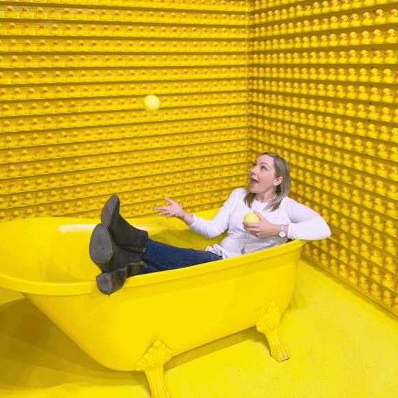 Meet your Posher, Rebecca - Picture 1 of 1